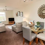 Explorers Rest Apartment *