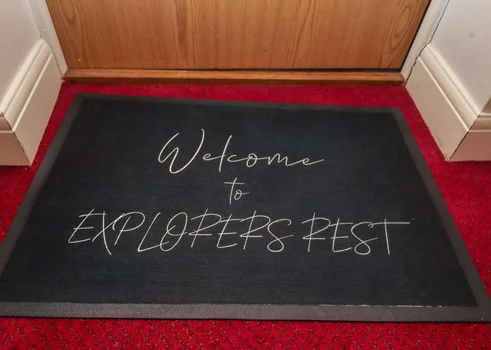 Explorers Rest * ウィットビー